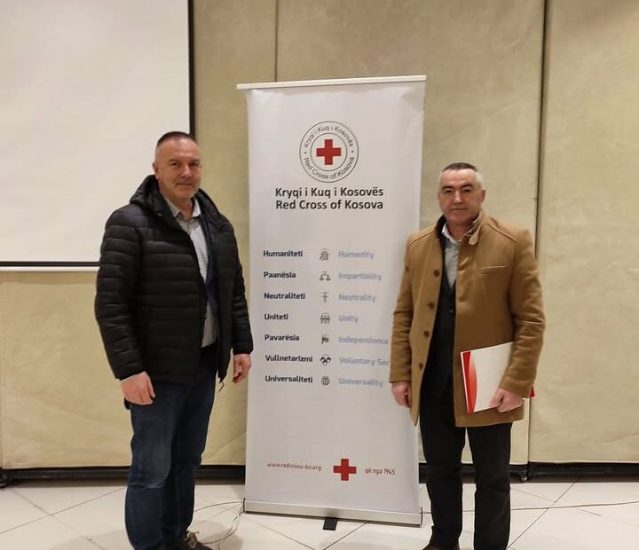 Informativnu konferenciju za projekat Promovisanje ljudskih vrednosti predstavlja i Dragaši Fuše Kosovo, 8. januara 2…