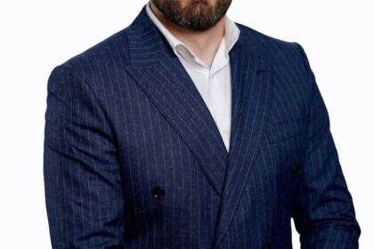 Počašćeni Kadriaj je danas imenovan za direktora Poljoprivrede i ruralnog razvoja u Prizrenskoj zajednici, sa odgovornošću i poštovanjem…