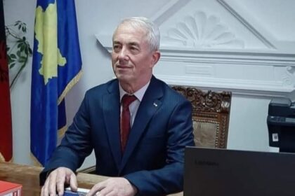 Snažna izjava gradonačelnika Dragaša Behksheta Kšedenija javna reakcija sa teškim tonovima Bekšeta Kšedenija…