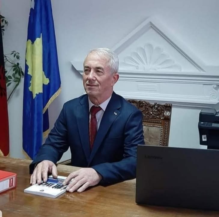 Snažna izjava gradonačelnika Dragaša Behksheta Kšedenija javna reakcija sa teškim tonovima Bekšeta Kšedenija…