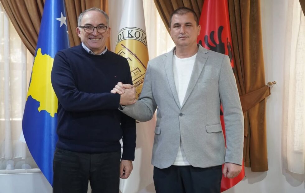 Sead Arifi je imenovan za direktora za vanredne situacije i bezbednost u prizrenskoj opštini Sead Arifi će služiti građanima …