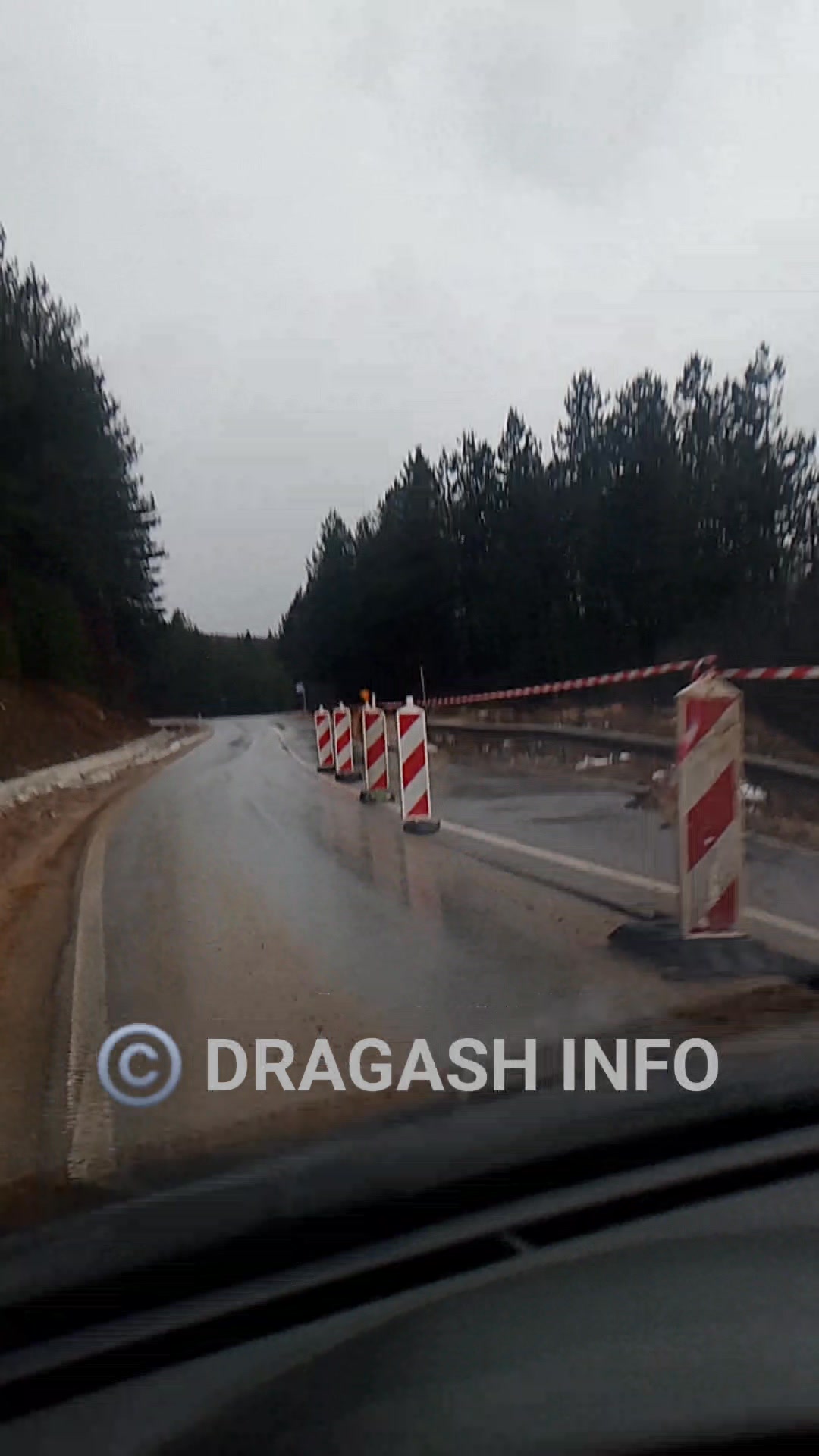 Pažnja u opticaju: I dalje bez rešenja oštećeni segment puta za Dragaš, u blizini Silovanja Ulice Glave…