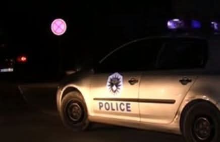 Auto je udario slugu na belim linijama u Prizrenu.