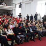 Nxënës nga Koreja sjellin shfaqje kulturore mbresëlënëse në Dragash Sot, në Shtëpinë e Kulturës “Abdurrahman Gërdella…