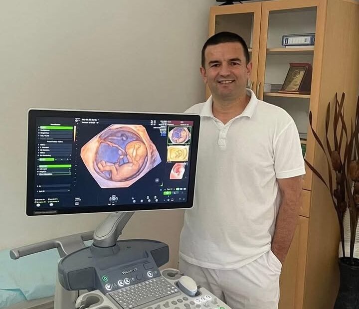 Dr.