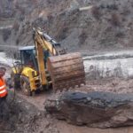 Ekipet e Bashkisë Kukës në terren pas reshjeve të shiut Ekipet e Drejtorisë së Rrugëve Rurale dhe Drejtorisë së Shërb…