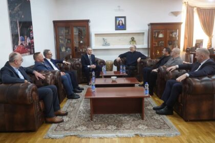 Šaćir Totaj bio je domaćin liderima Prizrenskog Saveta Islamske zajednice, institucionalna saradnja je ponovo potvrđena…