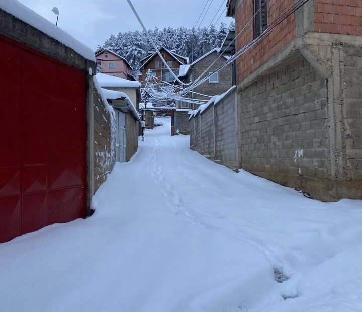 Stanovnici Bresane žale se na nepravedno postupanje u čistionicama Bresan sela, u opštini Drag…