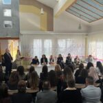 Përmbyllet me sukses ceremonia e certifikimit të kandidatëve të trajnimit “Shkolla për të gjithë” në Prizren Me sukse…