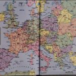 Skandal i dyfishtë në Maqedoninë e Veriut: Takim pa shqip dhe dhurata diplomatike me Kosovën të fshirë nga harta Një …