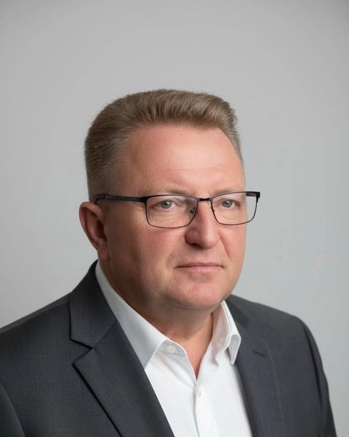 Hisen Beriša oštro reaguje na Lumira Abdišika: Prešli ste liniju, teško i bez povratka, Iš-Deputet i veteran …