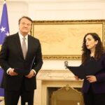 Presidentja Osmani dekoron Hasan Arat me “Medaljen Presidenciale të Meritave” Presidentja e Republikës së Kosovës, Vj…