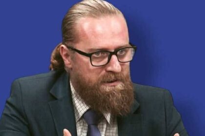 Sejlar optužuje lokalnu vladu i članove oblasti za zanemarivanje: četiri godine ćutanja nula rezultata za put…