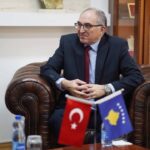 Kryetari Totaj takon Ambasadorin e Turqisë në Kosovë, diskutohen mundësitë për zgjerim të bashkëpunimit Kryetari i Ko…