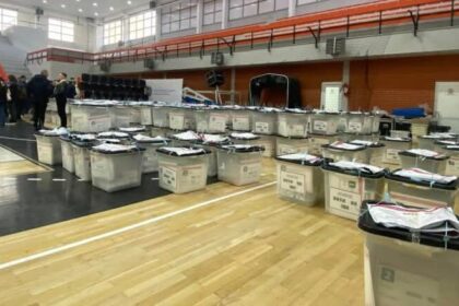 Dalovillere sa glasovima kandidata: puno prebrojavanje i kriminalna odgovornost potrebna manipulatorima Nepredviðenim Discoveryjem…