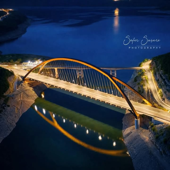 Novi most u Kukesu, sa druge taèke gledišta: Sefer Susuri