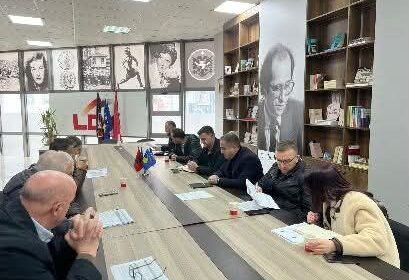 Selmanaj govori o prioritetima razvoja Prizrena, predsedavajućeg ogranka Demo lige…