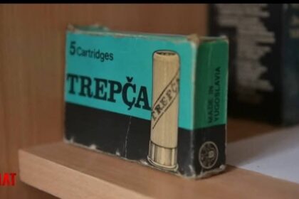 Retki pogledi iz unutrašnjosti Münition fondacije nekadašnjih poduhvataTrepcha u Skenderaju Retke slike imaju…