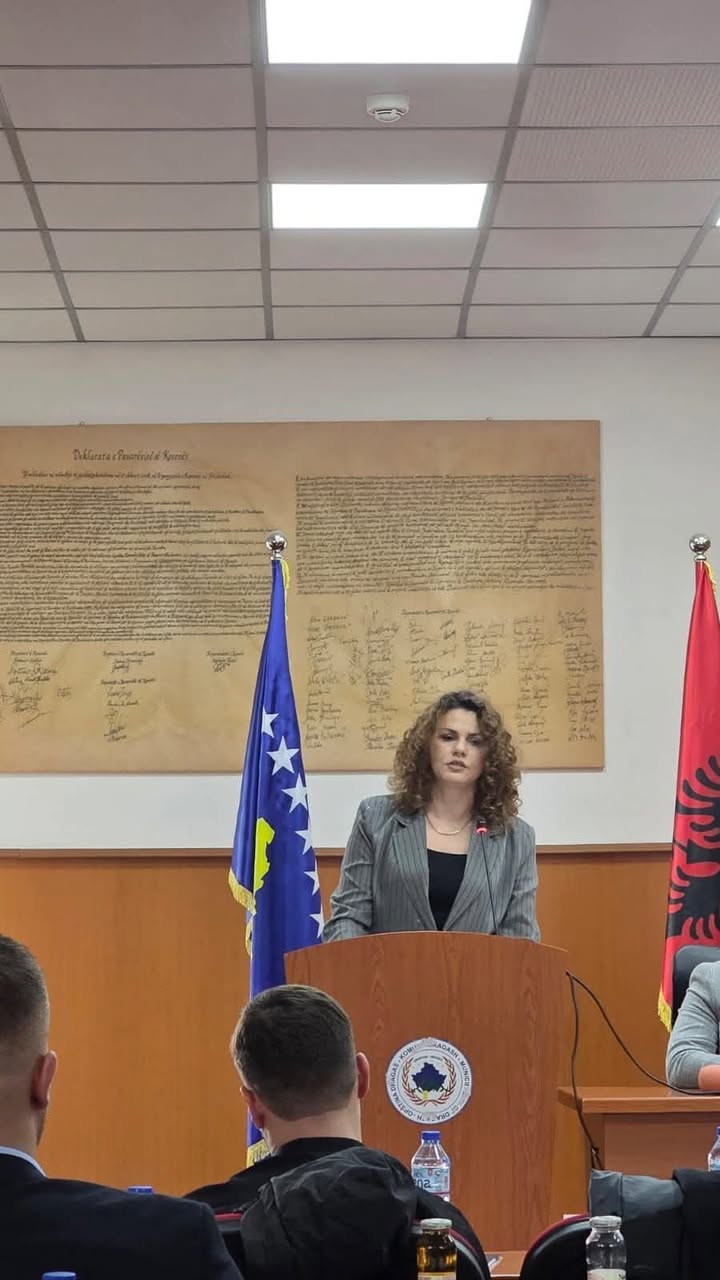 Pajtesa Beriša počinje drugi mandat kao skupštinka na skupštinskoj skupštini Dragaša Pajteša Beriša ima…