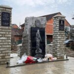 Klinë nderon komandantin e UÇK-së, Abedin Rexha – “Sandokani” Në Klinë u zbuluar sot pllaka përkujtimore në nder të A…