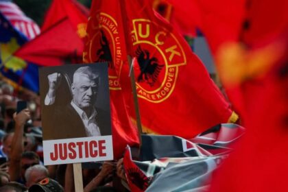 Prištinska opština daje dozvolu za marš 17. februara platforma Sloboda ima naziv građanska platforma . Lirija ima Em…