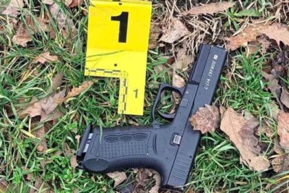 Pucnjava u blizini škole u Đonaju policija hapsi osumnjičenog i sumnja na oružje K policije…