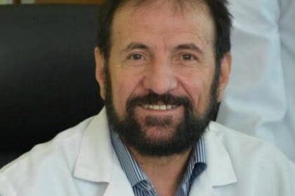 Dr.