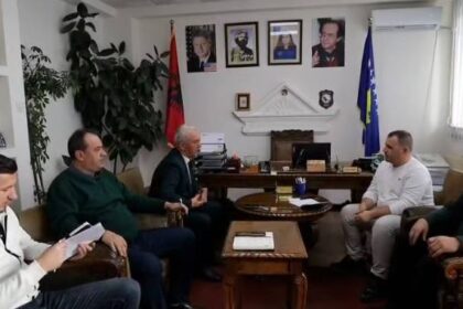 Opština Dragaš informisana je o mogućnostima finansiranja pozivanjem Mreže gradova Dragaš je poništila…