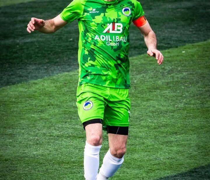 KF Opoja vraća bivšeg kapitena Behara Rifaja Fudbalski klub Opoja formalizovao je povratak bivšeg kapitena Behara Rea…