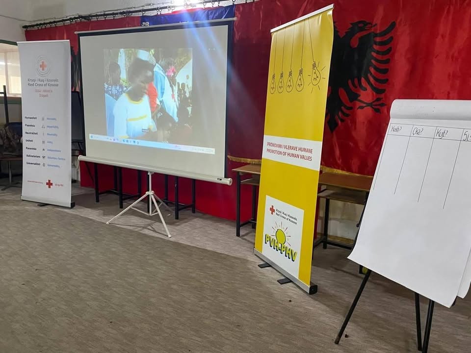 Srednja škola Ruždži Beriša razvija radionicu za promovisanje ljudskih vrednosti u srednjoj školi Lar…