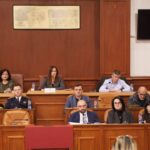 DKA Prizren diskuton fillimin e gjysmëvjetorit të dytë dhe sigurinë në shkolla Drejtoresha e Drejtorisë Komunale të A…