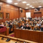 DKA Prizren diskuton fillimin e gjysmëvjetorit të dytë dhe sigurinë në shkolla Drejtoresha e Drejtorisë Komunale të A…