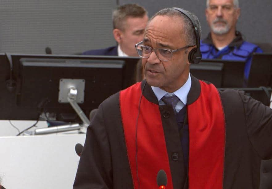 Tačijev američki advokat optužuje haškog tužioca za aroganciju i nepoštovanje prema međunarodnim diplomatama…