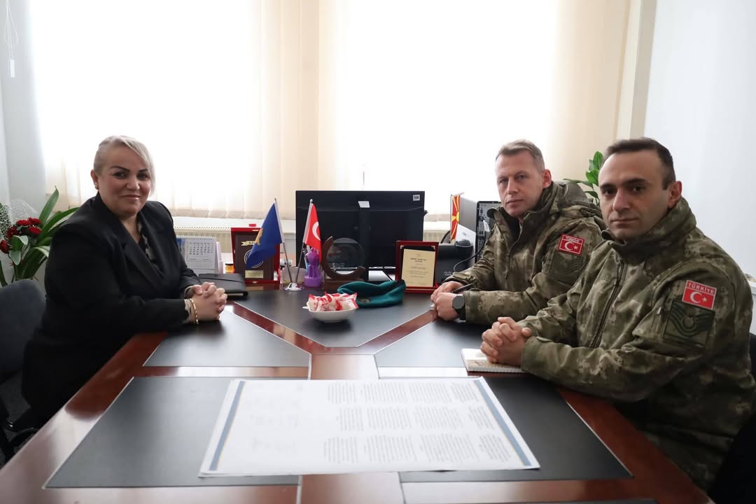 Šef kabineta opštine Dragaš danas je bio domaćin komandantima turskog KFOR-a, Kubinovog šefa…