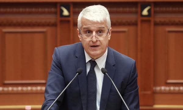 Majko: Proces u Hagu iskrivljuje Kosovski rat i vređa akciju bivšeg zapadnog premijera Albanije Pana…