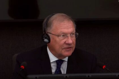 Tačijev svedok kritikuje tužioca u Hagu: EyPress željno odgovara bivšem britanskom ambasadoru i bivšem zvaničniku…