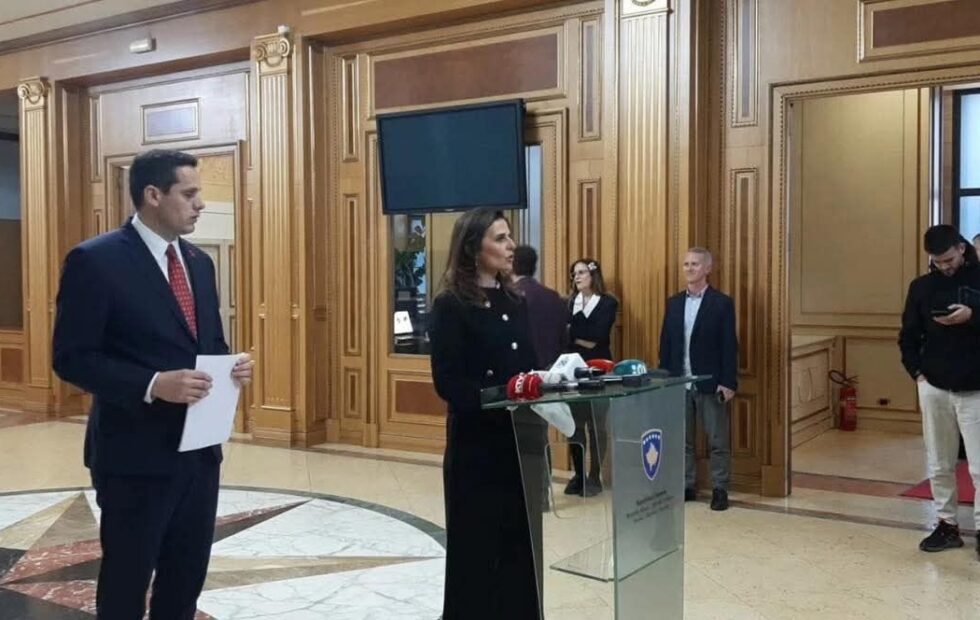 PDK želi odobrenje posebne sudske rezolucije na prvoj sednici novog zakonodavca Demokratske stranke…
