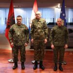 Komandanti i FSK-së mori pjesë në takimin trilateral me Shefat e Shtabeve të Shqipërisë dhe Kroacisë 🇽🇰🇦🇱🇭🇷 Komandant…