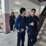 Uniformat shkollore arrijnë në ShML “Ruzhdi Berisha”, nxënësit obligohen t’i bartin nga e hëna Komuniteti shkollor i …