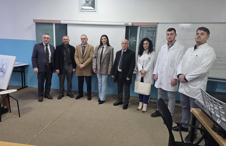 U SAD, Ruzhdzhi Berisha u Dragashu unapređen je u Dragash ministarstvo umetnosti, 16. februara 2026. godine sa slučajem D 17. februara.