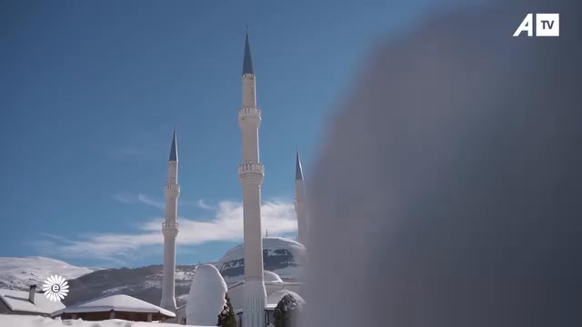 Petkom sveti dan u Bresani, džamija je puna vernika, posebna duhovna atmosfera je vladala ovim…