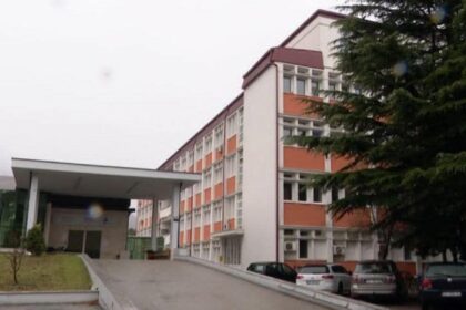 Peja Bolnica daje detalje o smrti žene iz Istoga žena iz Istoga koja je preminula nakon što je ranjena…