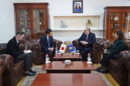 Totaj čeka japansku Optužbu za rad, o produbljivanju saradnje sa predsednikom opštine Prizren …