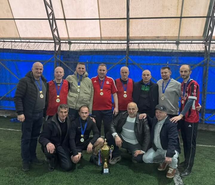 Dana 17. februara Dragaš, 16. februara 2026. profesori FMFI-ja…