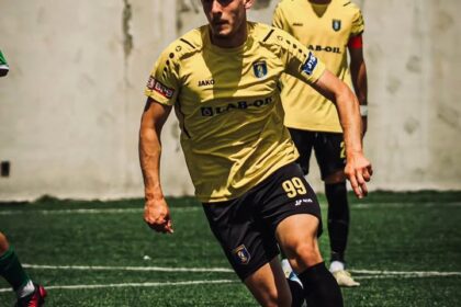 Ne mogu da verujem da si ovde.