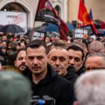 Djali i ish-presidentit Hashim Thaçi, Endriti ishte prezentë në marshin e sotëm ‘Drejtësi, jo politikë’.