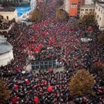 Visok pogled na martovsku pravdu, a ne na politiku na trgu Skenderbeu.