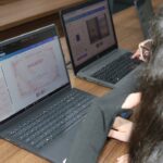 Fëmijët aftësohen në dizajn grafik në Qendrën Rinore AVOKO Në ambientet e Qendrës Rinore AVOKO po zhvillohet një prog…