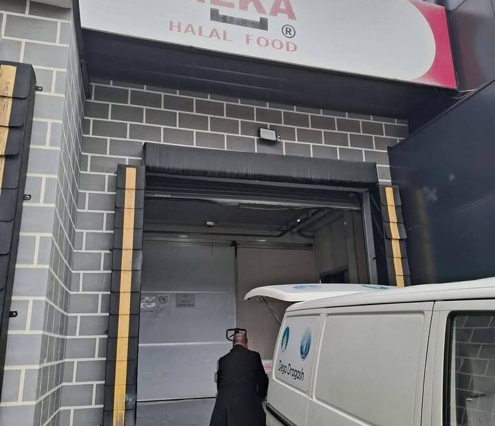 100 paketa hrane za siromašne porodice tokom blagoslovenog meseca Ramazana pod humanitarnim aktivnostima, kao što su…
