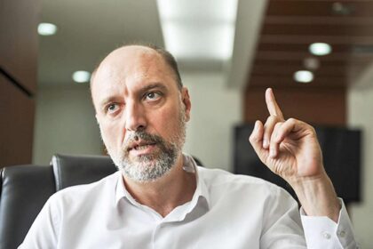 Ymeri: Sipas Kushtetutës, Kuvendi duhej të shpërndahej dhe vendi të shkonte në zgjedhje